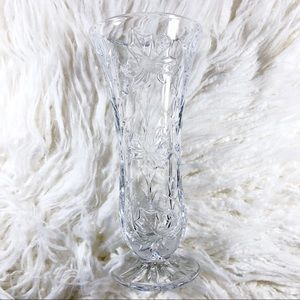 Excellent Condition Crystal Leaf Vase